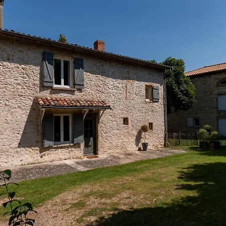 Holiday home Bulle Vagabonde *